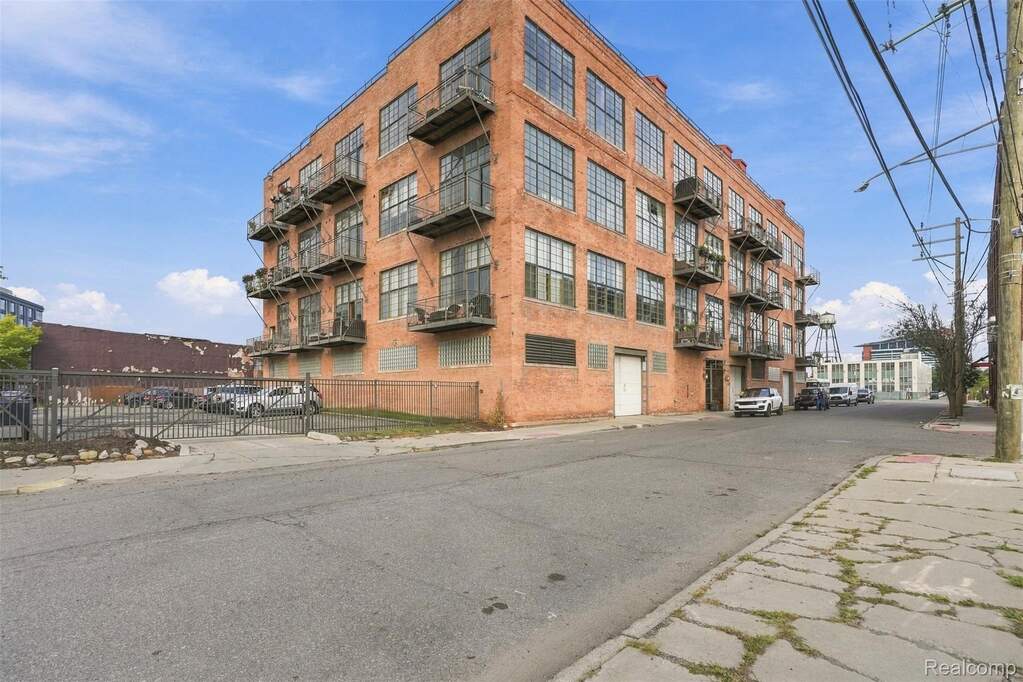 2003 Brooklyn St #210, photo 2