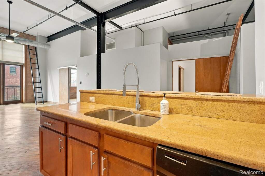 2003 Brooklyn St #210, photo 9